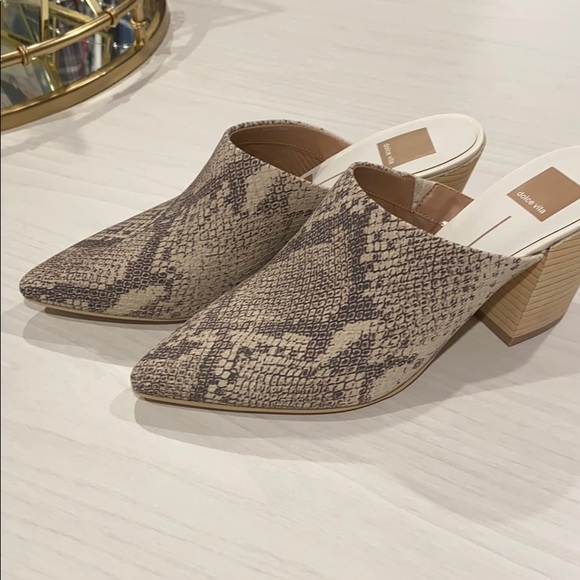 Shoes - Picture 2 of 3